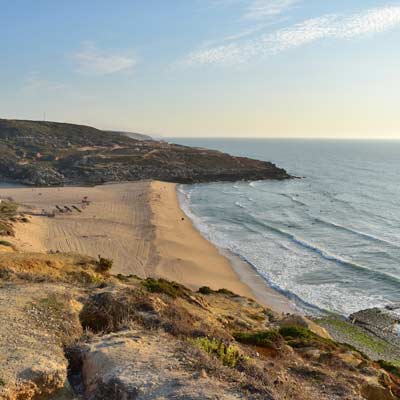 Praia da Foz do Lizandro surfing