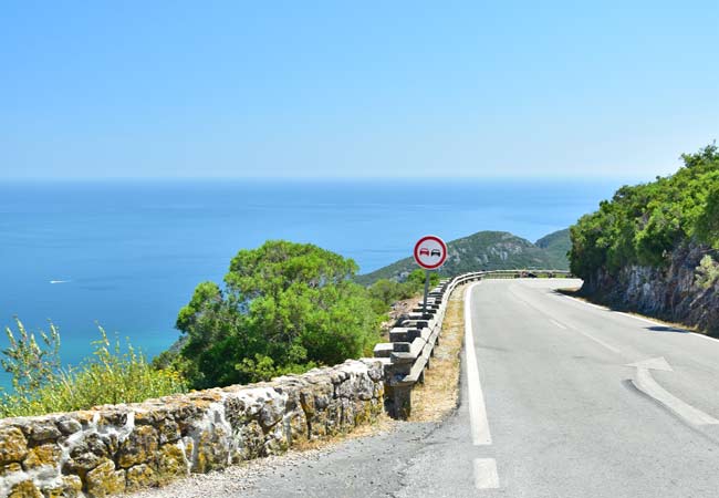 N379 road sesimbra